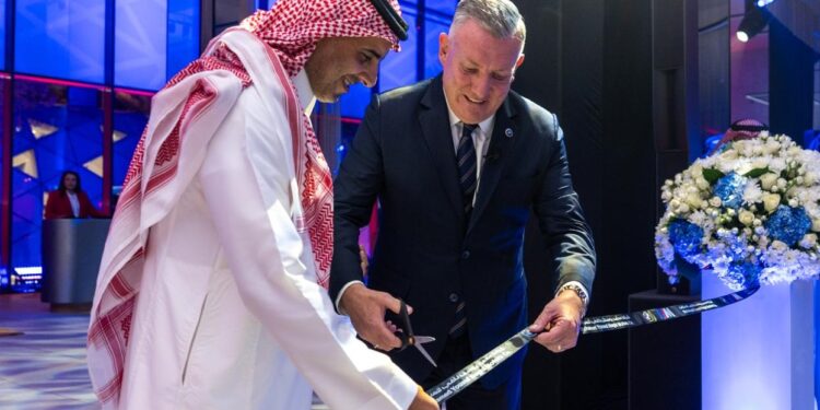 محمد يوسف ناغي للسيارات تدخل حقبة جديدة من القوة والدقة مع إطلاق BMW M5 في المملكة العربية السعودية