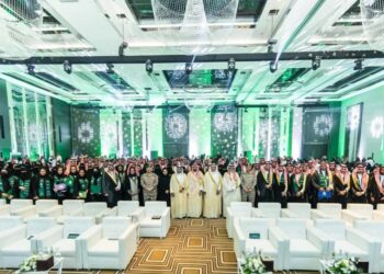 هيئة التخصصات الصحية تحتفي بتخريج 20 قائدًا من برنامج ” تمكين” لتدريب المدربين القيادين