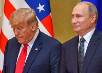 الكرملين ينفي صحة التقارير المتعلقة باتصال بوتين مع ترامب