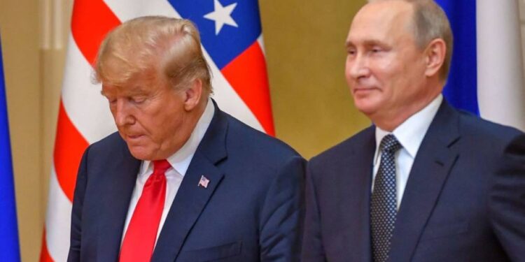 الكرملين ينفي صحة التقارير المتعلقة باتصال بوتين مع ترامب