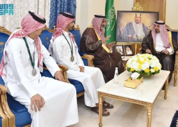 الأمير جلوي بن عبدالعزيز ينوّه بنتائج فريق فرسان نجران في بطولتي التقاط الأوتاد