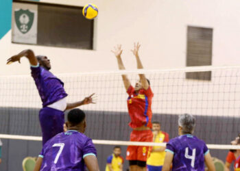 الأهلي والهلال في قمة الجولة السادسة من دوري ممتاز الطائرة