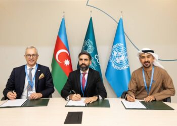 «مصدر» و«سوكار» و«أكوا باور» تستكشف فرص مشاريع طاقة رياح بحرية