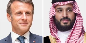 ولي العهد السعودي والرئيس الفرنسي يستعرضان التطورات هاتفياً