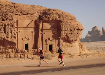 سباق «درب العُلا 2025» يترقب أرقاماً قياسية في عدد المشاركين