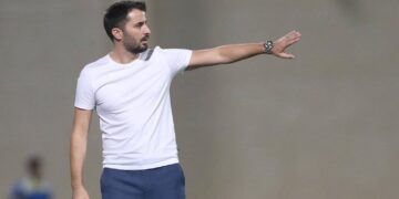 ريزتيتش وكارينيو وماشين يتنافسون على تدريب الوحدة