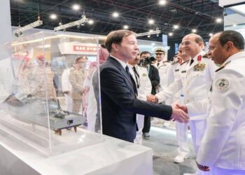 «مجموعة نافال» تتعاون مع الشركات السعودية لتوطين صناعة السفن البحرية