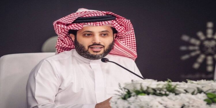 آل الشيخ يتوج بجائزة «الشخصية الأكثر تأثيراً»