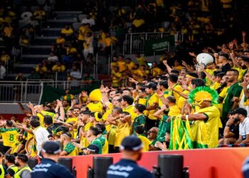 قبضة «الدانة» على مشارف الزعامة الآسيوية الثانية