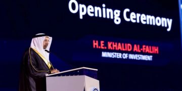 السعودية توقّع تسع صفقات استراتيجية لتعزيز مرونة سلاسل الإمداد العالمية