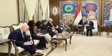 جهود إقليمية ودولية لإطلاق عملية سياسية شاملة في اليمن برعاية أممية