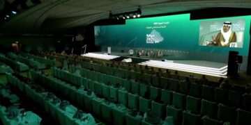 الجاسر: 122 ألف وظيفة وفَّرها قطاع النقل في السعودية خلال عام