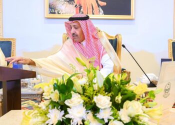 أمير منطقة الباحة يُدشّن ويضع حجر الأساس لـ 36 مشروعًا بيئيًا ومائيًا وزراعيًا بتكلفة تجاوزت مليارين و 400 مليون ريال