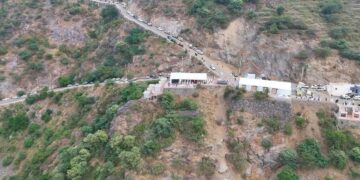 جذب آلاف الزوار.. معرض “المنتجات الزراعية” بفيفاء يعزز السياحة الزراعية بجازان