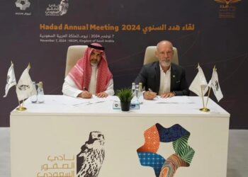 للحفاظ على السلالات المهددة بالانقراض.. نادي الصقور السعودي يعقد شراكة مع نيوم