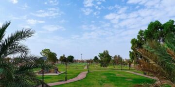 أكثر من 40 حديقة.. رفحاء تستقبل زوارها وسط أجواء معتدلة