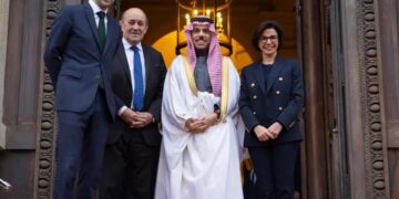 بحضور وزير الخارجية.. اللجنة السعودية الفرنسية تعقد اجتماعها الثاني بشأن تطوير العلا