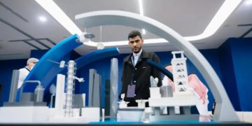 جمع 82 متحدثًا من حول العالم.. منتدى الشبكات غير الأرضية يسجل أرقاما قياسية