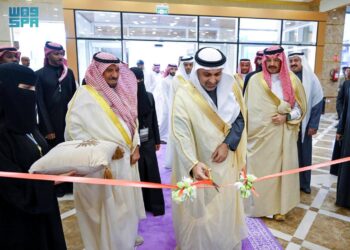 الأمير تركي بن طلال يفتتح مستشفى الحياة الوطني بأبها