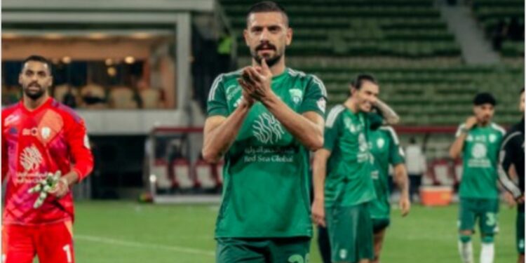 الأهلي يفوز على الفيحاء في دوري روشن