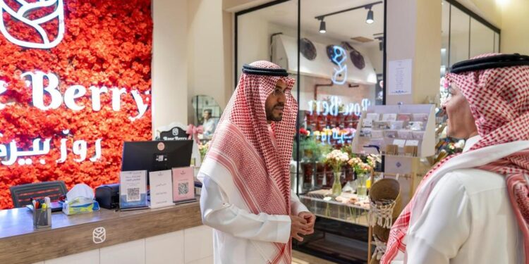 نائب أمير حائل يثمن دعم القيادة الرشيدة لمشاريع الشباب وريادة الأعمال
