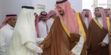 أمير منطقة المدينة المنورة يدشّن منظومة الخدمات الطبية الجديدة بمستشفى ينبع العام