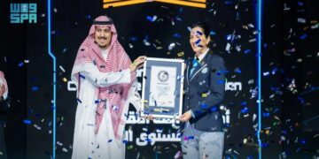 المملكة تحقق لقب غينيس للأرقام القياسية في مسابقة "التقط العلم" ضمن فعالية "بلاك هات 24"