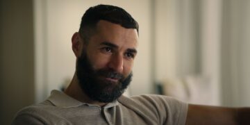 نتفليكس تمهّد أرض الملعب: الإعلان الرسمي للمسلسل الوثائقي 'الدوري السعودي" يأخذكم في رحلة من الملاعب إلى الكواليس