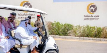 أمير القصيم يفتتح مستشفى سلام للخيل في بريدة