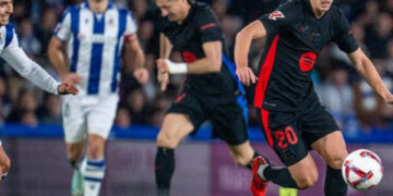 برشلونة يتلقى خسارته الثانية أمام سوسيداد في الدوري الأسباني لكرة القدم