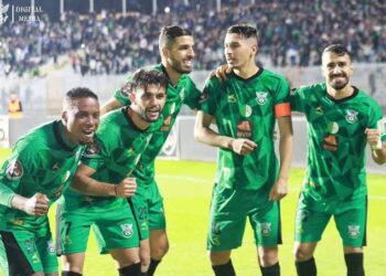 فريق شباب قسنطينة ينفرد بصدارة الدوري الممتاز لكرة القدم في الجزائر