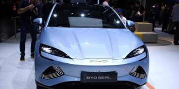 شركة السيارات الصينية “BYD” تستعد لحرب أسعار قوية في سوق السيارات الكهربائية