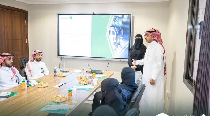 أمانة العاصمة المقدسة تعقد ورشة عمل دمج الاستدامة في مجالات الابتكار الرقمي