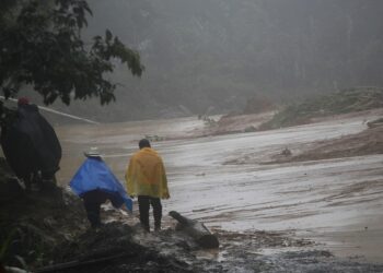 إعصار "أوفل"