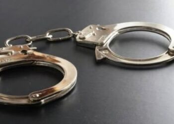 "مكافحة المخدرات" تقبض على شخصين بعسير لترويجهما أقراصًا محظورة