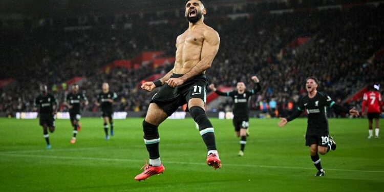 صلاح يقود ليفربول لفوز صعب أمام ساوثهامبتون