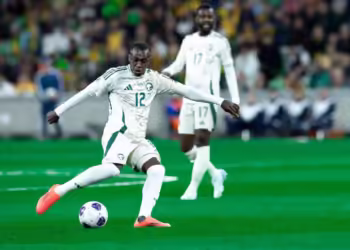 لاعب الأخضر "سعود عبدالحميد" ضمن تشكيلة الجولة الخامسة من التصفيات الآسيوية المؤهلة إلى كأس العالم 2026