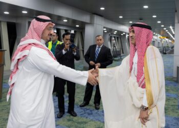 تصفيات كأس العالم 2026 .. بعثة المنتخب السعودي تصل إلى جاكرتا استعدادًا لمواجهة إندونيسيا الثلاثاء المقبل