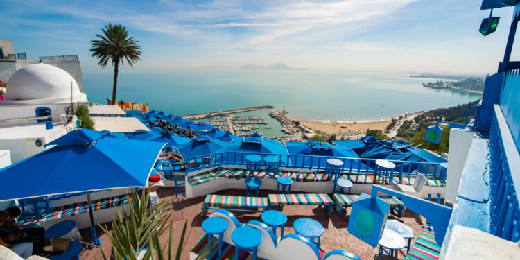 قريبا.. إطلاق خط طيران مباشر بين المملكة وتونس عبر خطوط طيران ناس