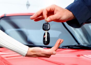 التجارة”: 3 حالات يستحق فيها مالك السيارة التعويض عند تعذر الانتفاع بها