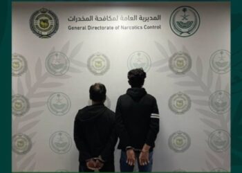 مكافحة المخدرات تقبض على مقيمين بالمنطقة الشرقية لترويجهما مادة الميثامفيتامين المخدر (الشبو)