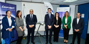 توقيع بروتوكول تعاون بين مصر للطيران والمعهد الفرنسي لتنشيط الحركة بين القاهرة وباريس