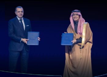 "الزكاة والضريبة والجمارك" ومصلحة الجمارك المصرية توقعان اتفاقية لتعزيز حركة التبادل التجاري بين البلدين