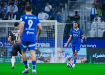 الهلال يكسب الرائد بثلاثة أهداف لهدفين في الجولة الـ 13 لدوري المحترفين السعودي