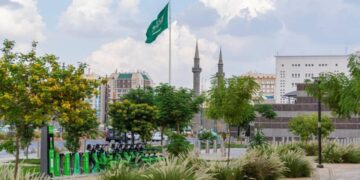 “أمانة حائل” تُنفِّذ أكثر من 91000 عملية تشجير للحدائق والمناطق العامة