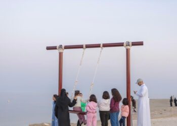 افتتاح الشاطئ الرملي بالخبر على مساحة 13 ألف م2 لتعزيز مقومات الجذب السياحي