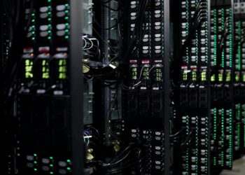 مايكروسوفت العربية تعلن عن اكتمال عمليات بناء مراكز البيانات السحابية الثلاثة لتكون جاهزة لتقديم الخدمات في 2026