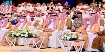 أمير جازان يُدشن المؤتمر السعودي الدولي للتعليم الطبي