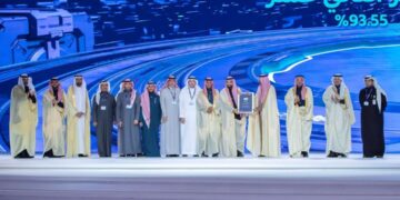 “البلديات والإسكان” تُحقّق الريادة الرقمية بوصولها إلى مستوى “الإبداع” والحصول على شهادتي التميز