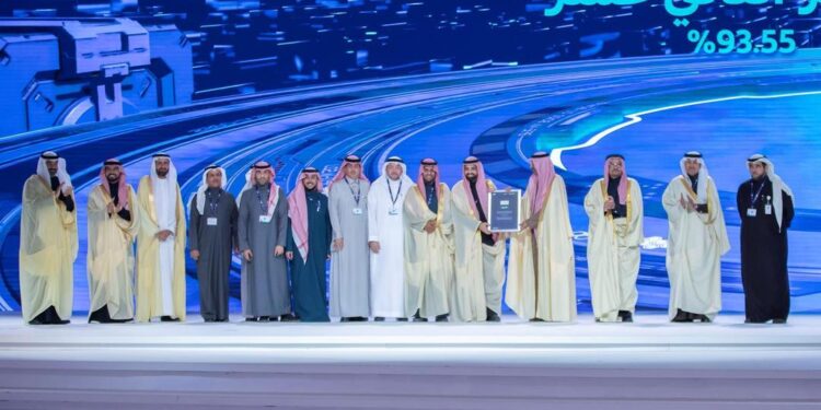 “البلديات والإسكان” تُحقّق الريادة الرقمية بوصولها إلى مستوى “الإبداع” والحصول على شهادتي التميز